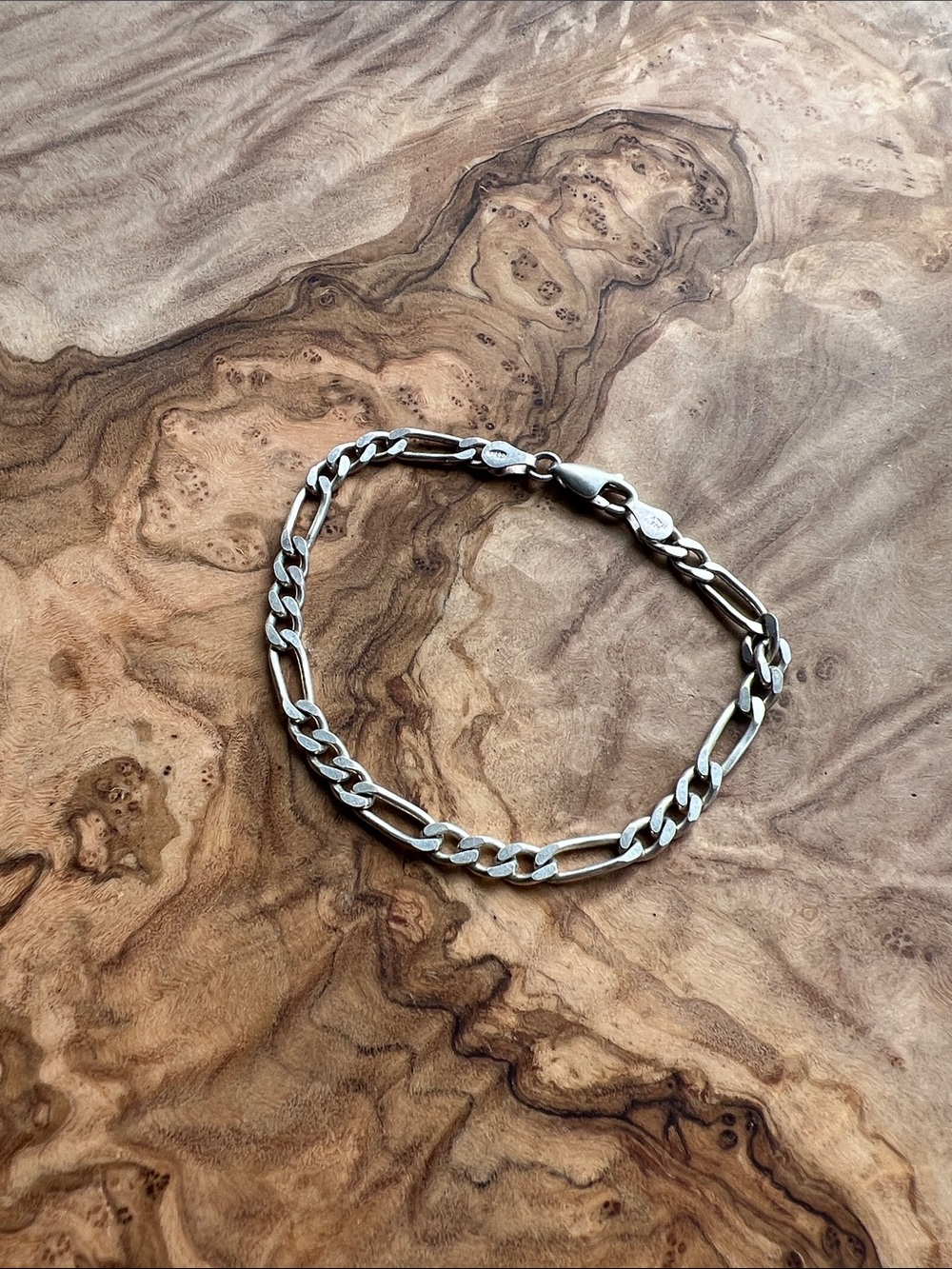 Elegant Figaro Link Bracelet in Silver